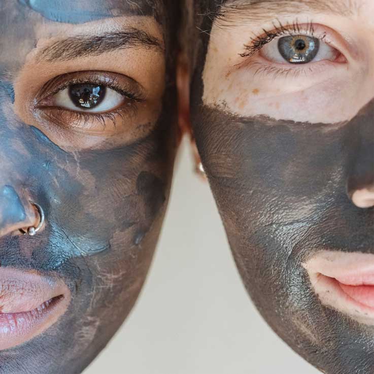 ¿Cómo hacer tu mascarilla facial casera y natural?