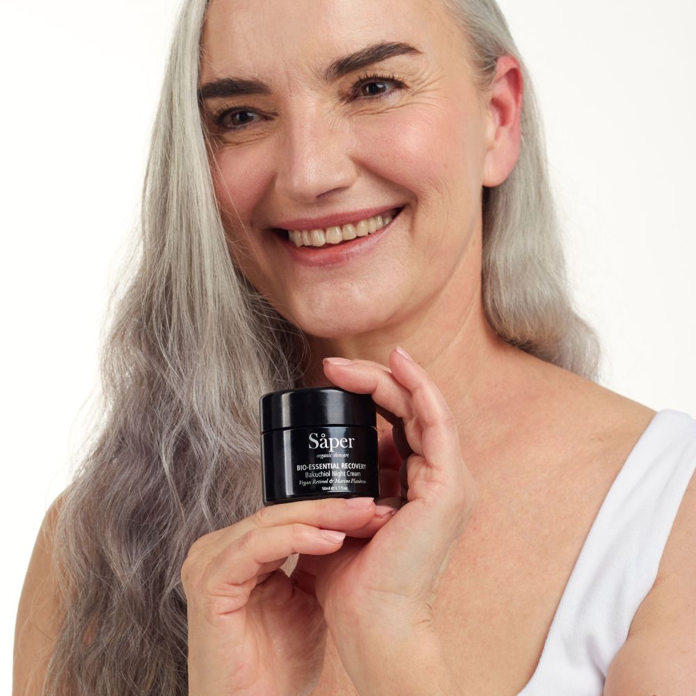 Crema renovadora de noche con Bakuchiol