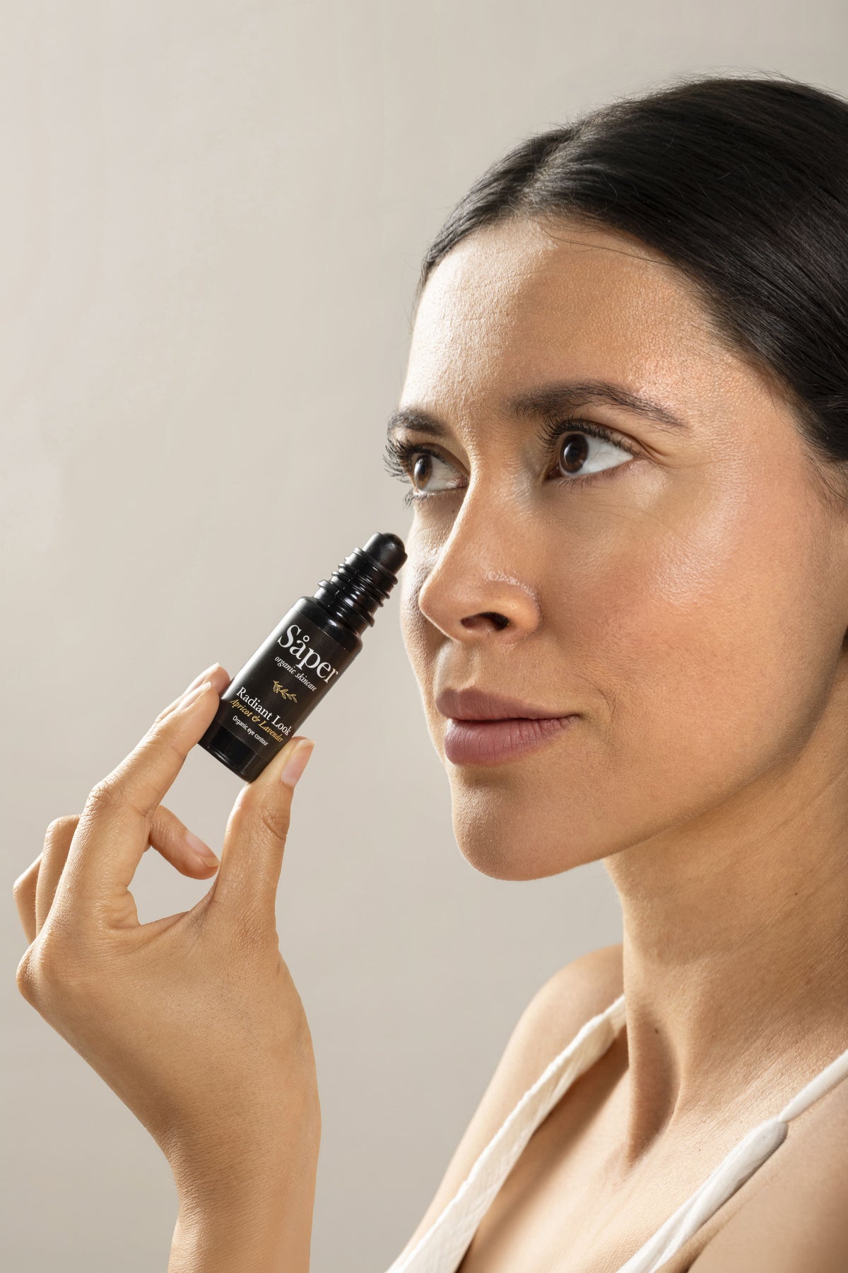 Roll-on contour des yeux naturel pour les rides, les poches et les cernes