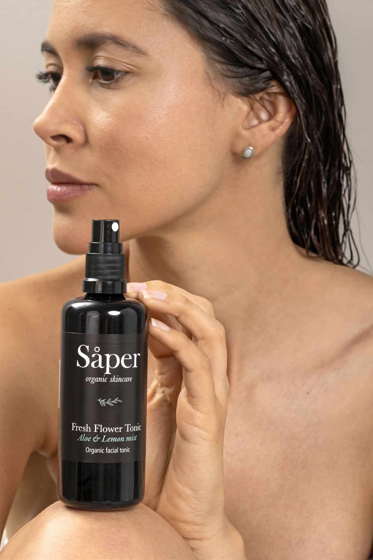 Tónico facial calmante con hidrolatos florales ecológicos
